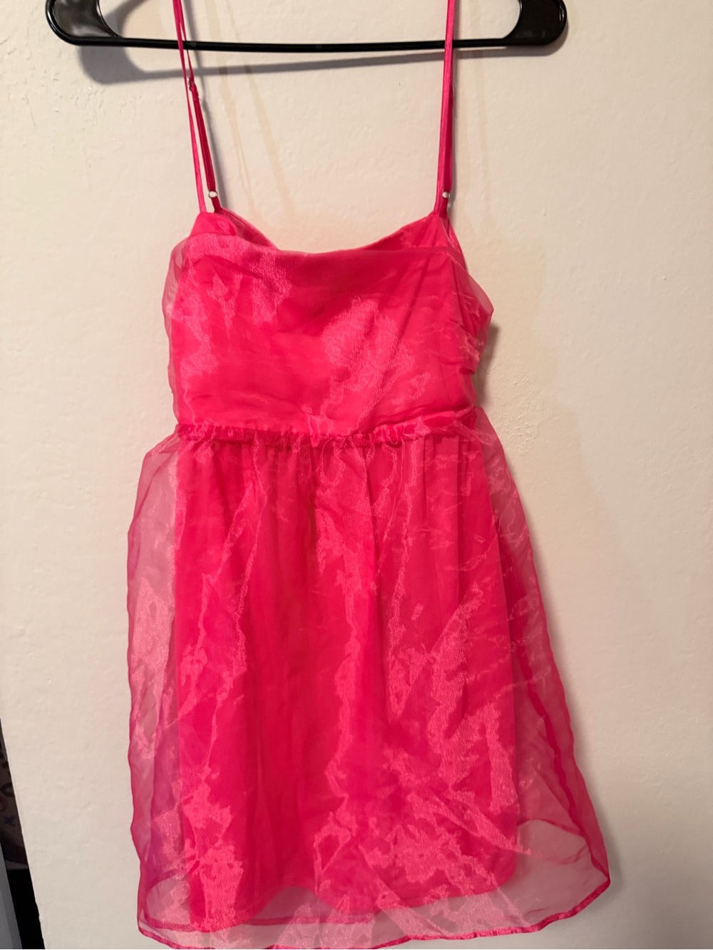 Bright pink Le lis pink dress size small